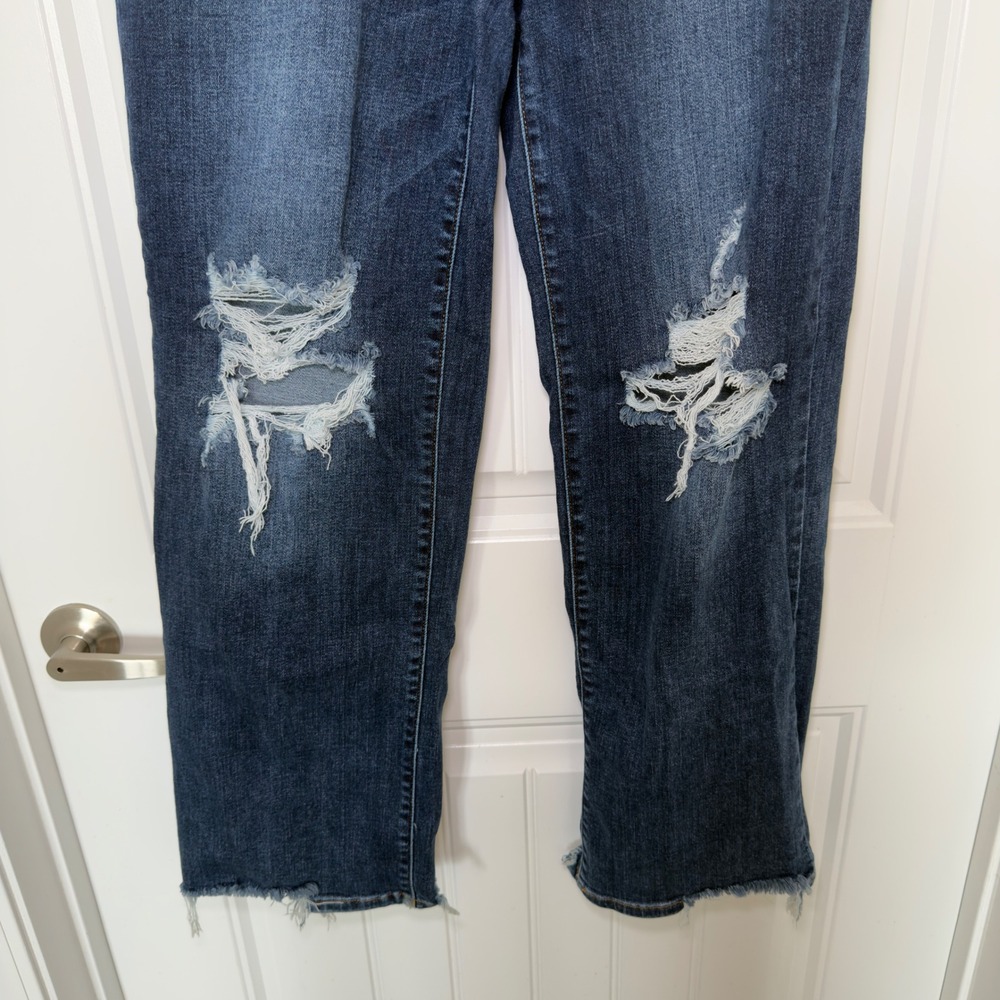 Judy Blue Womens Jeans 15/32 Blue Straight Fit Distressed Frayed Hem Raw Edge - Picture 5 of 10